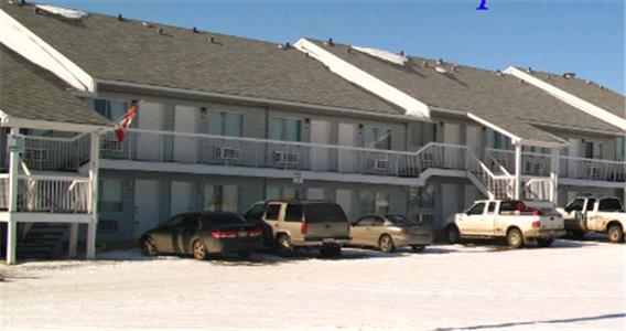 Hilltop Motor Inn Elk Point Exterior foto